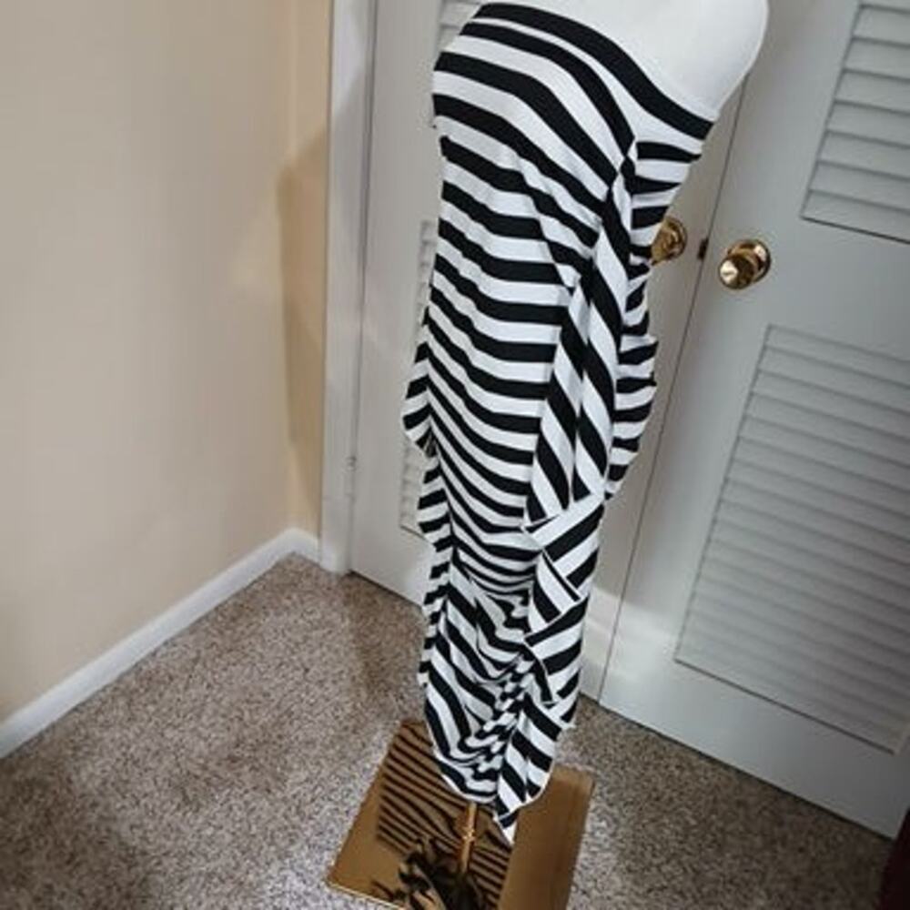 SHEIN small UNIQUE strapless ruffle gathered side LONG dress black white striped